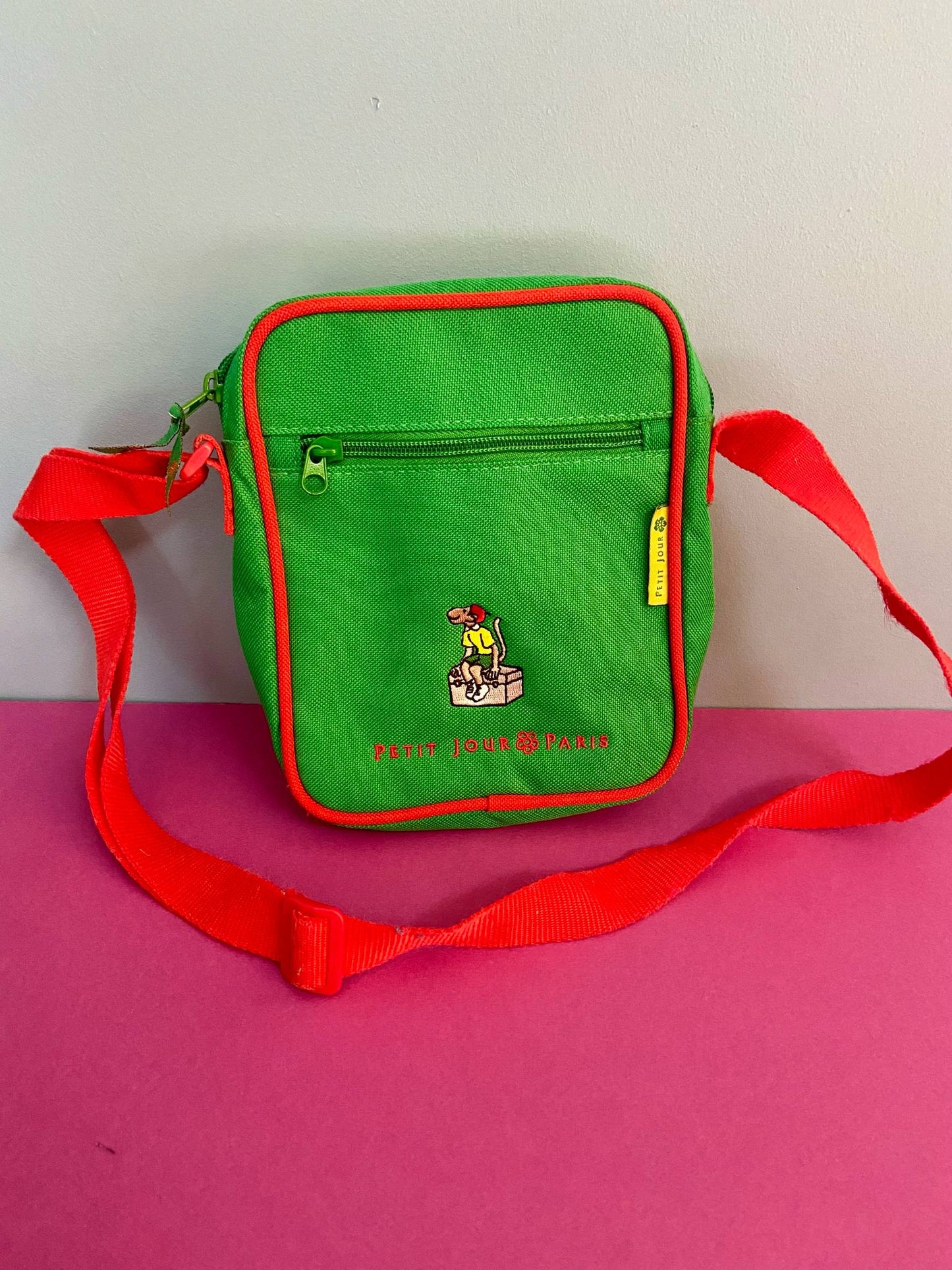Sacoche vintage BABAR
