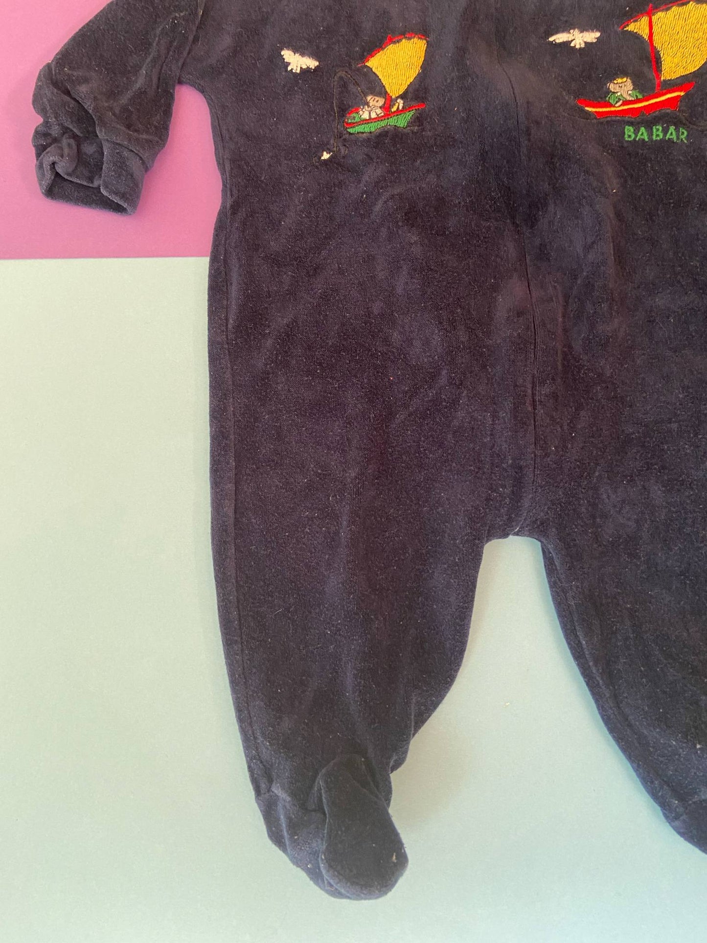 Pyjama velours BABAR en bateau avec col
