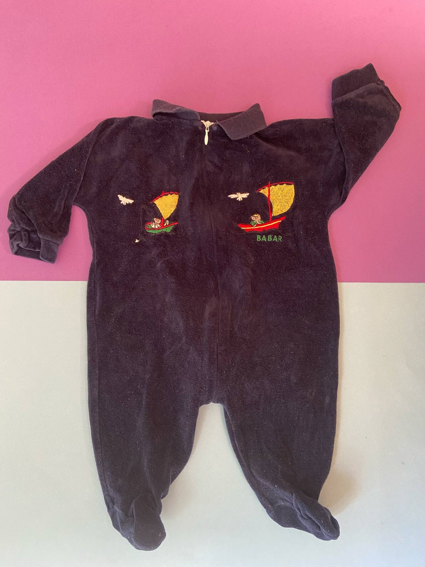 Pyjama velours BABAR en bateau avec col