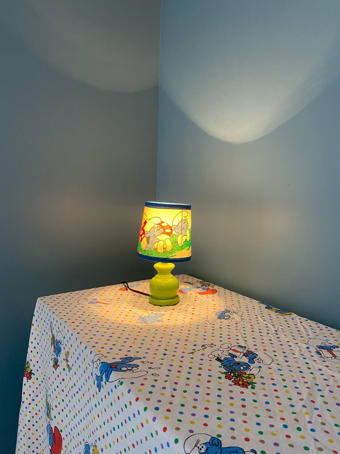 Bébé lampe Créa CHACH pied bois vert pomme abat-jour vintage SCHTROUMPS