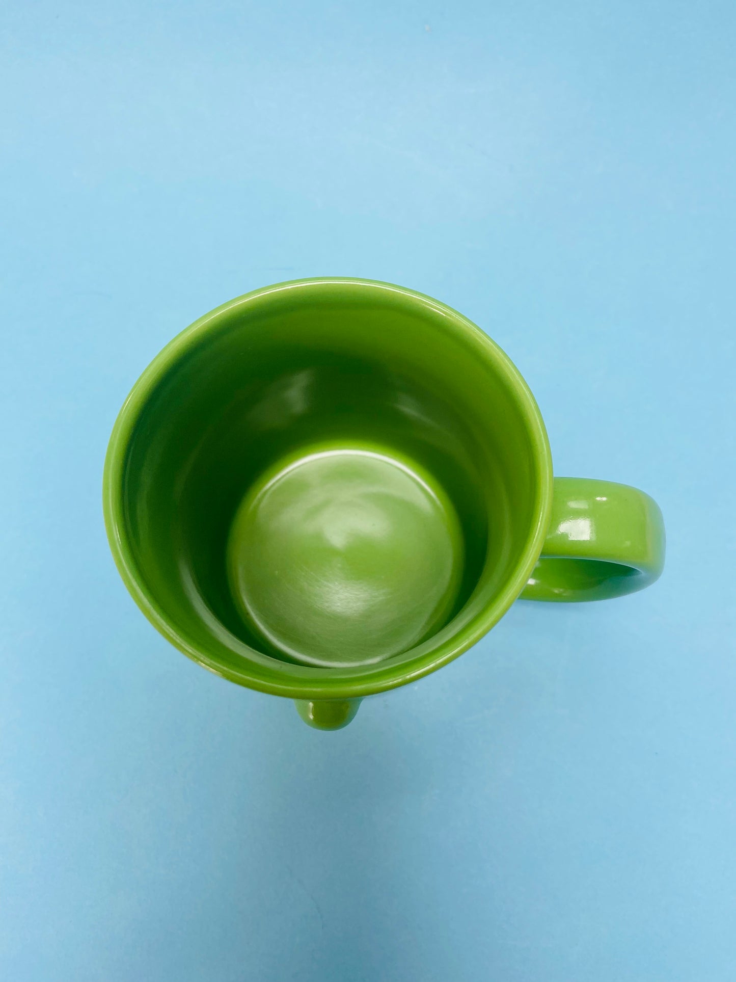 Mug vert pomme « CLIN D’ŒIL »
