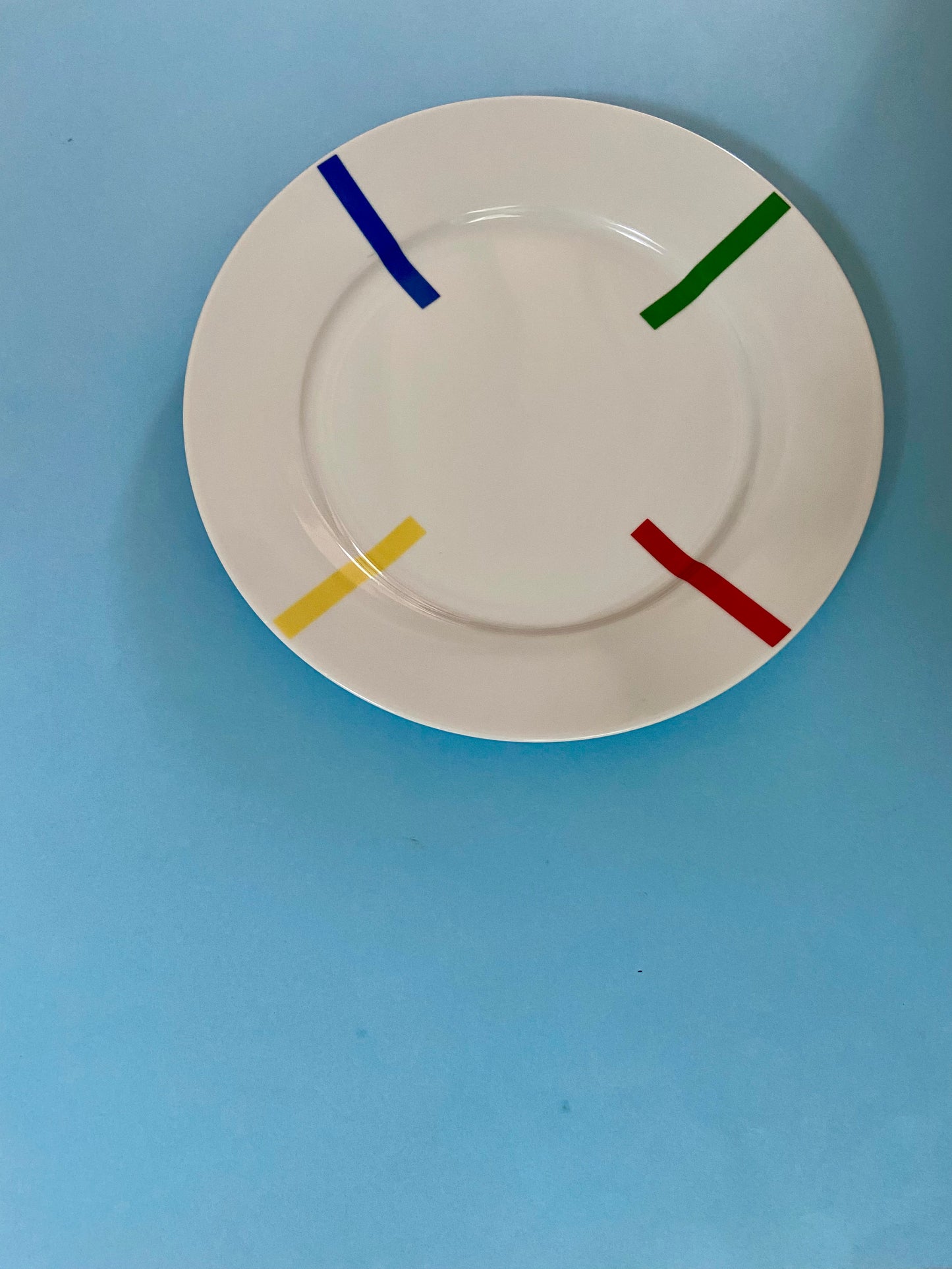 Grande assiette BENETTON couleurs primaires