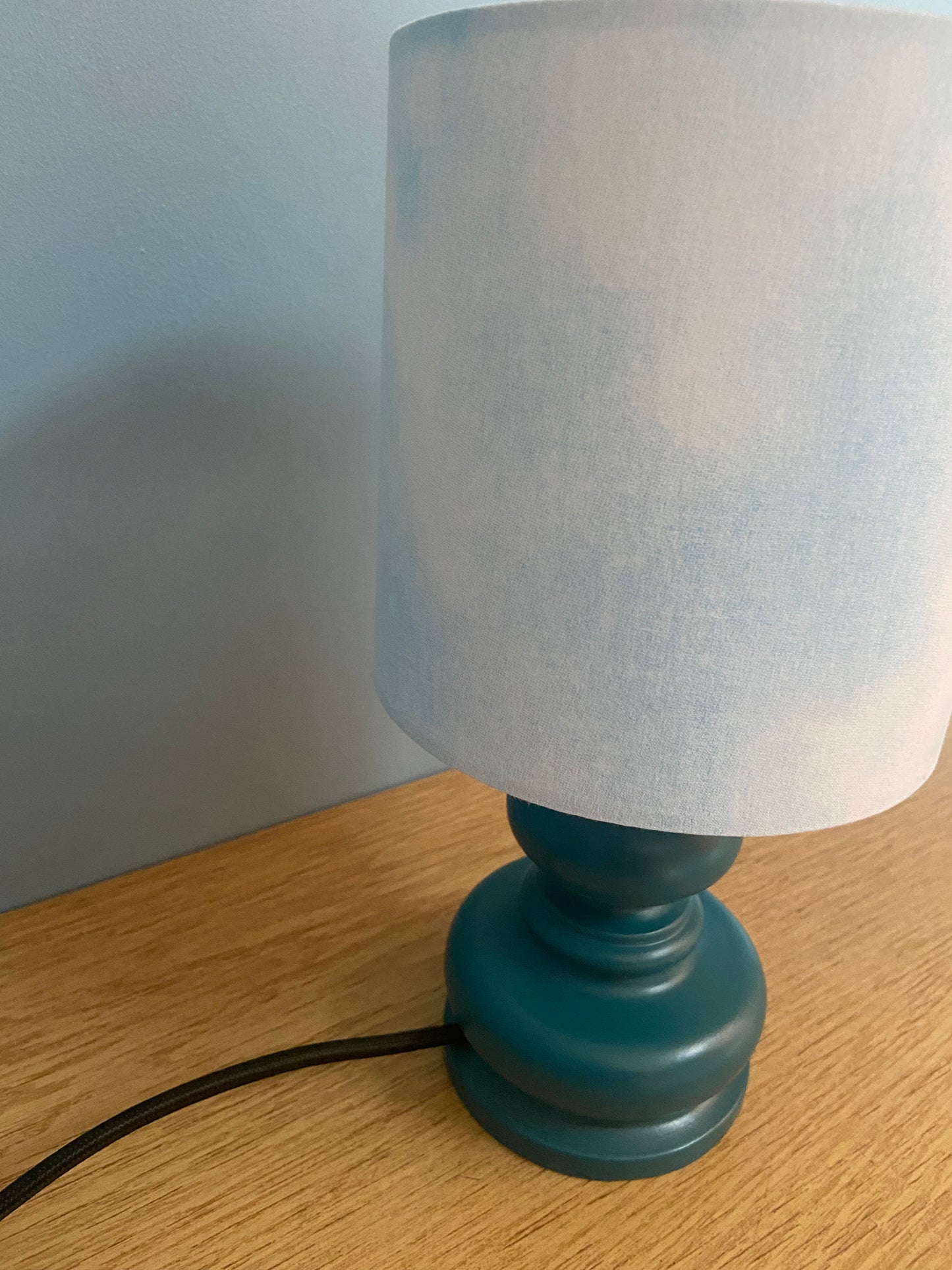 Lampe Créa CHACH pied bleu canard abat-jour CIEL