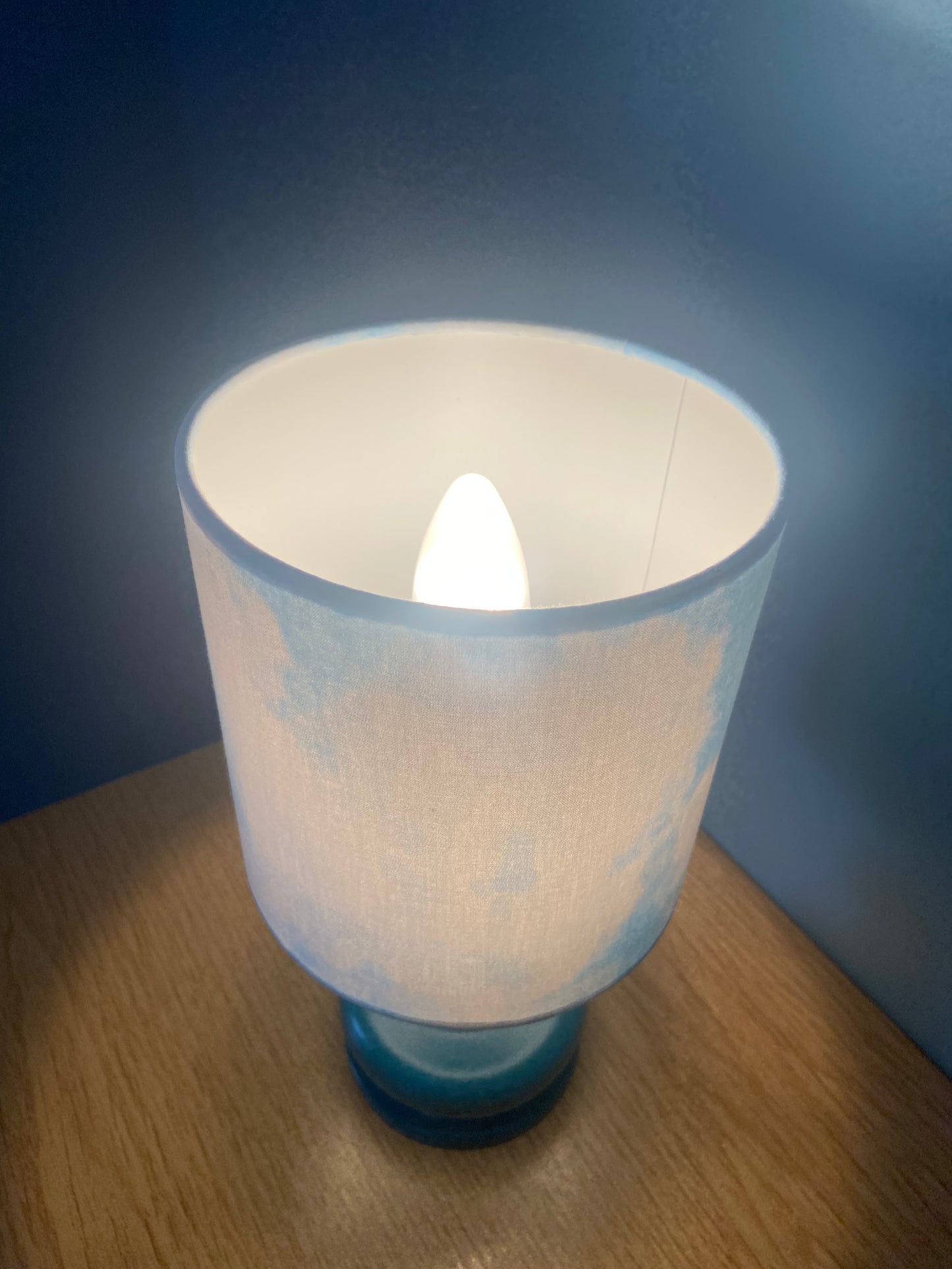 Lampe Créa CHACH pied bleu canard abat-jour CIEL