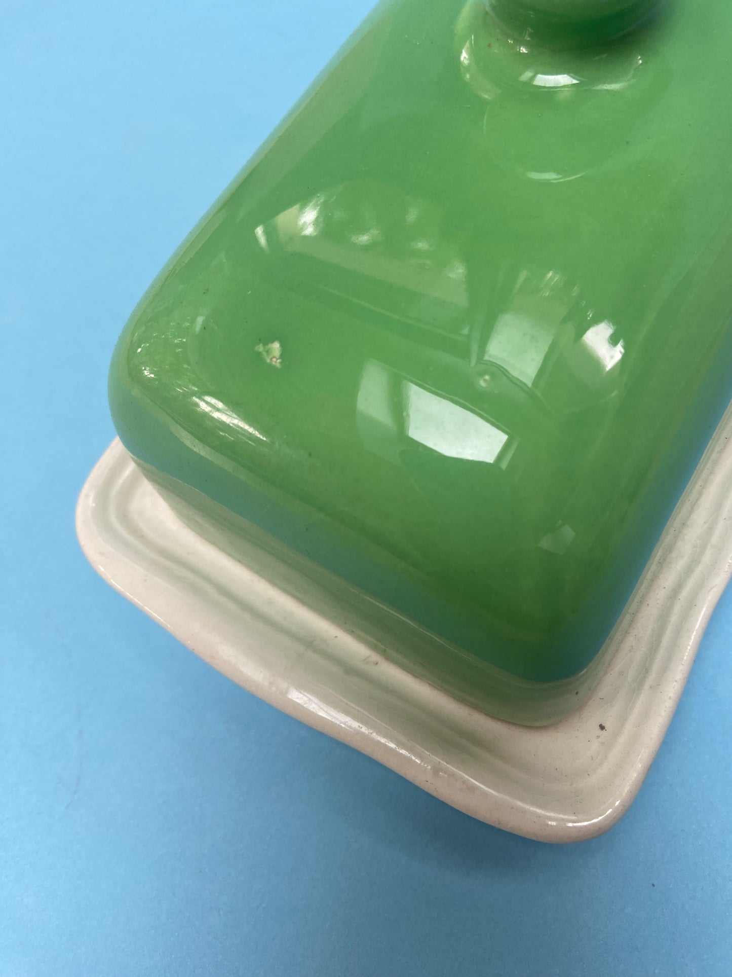 Beurrier céramique Bicolore CRÈME/VERT TENDRE
