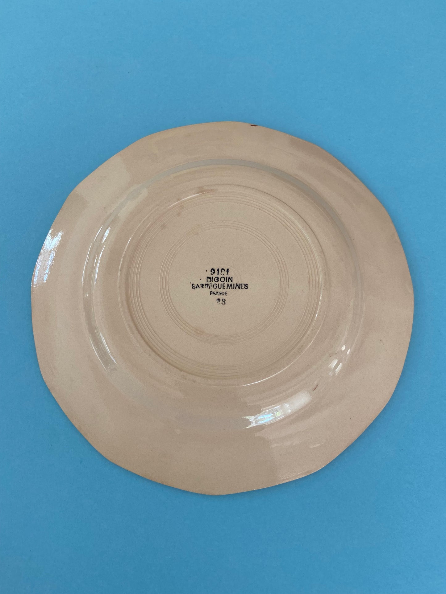 Assiette plate Digoin Sarreguemines motif ROSES