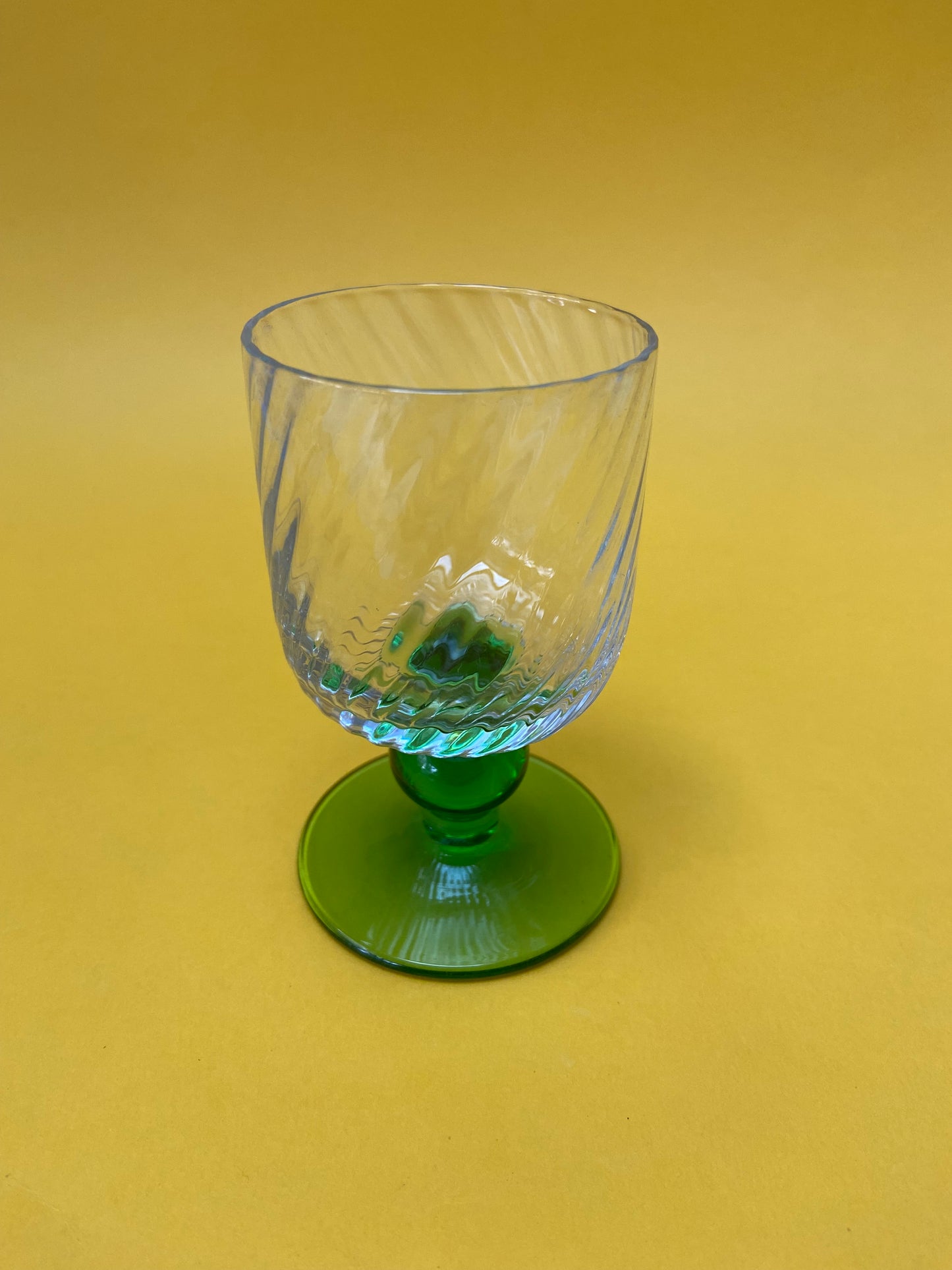3 verres à digestif AMBRE/VERT