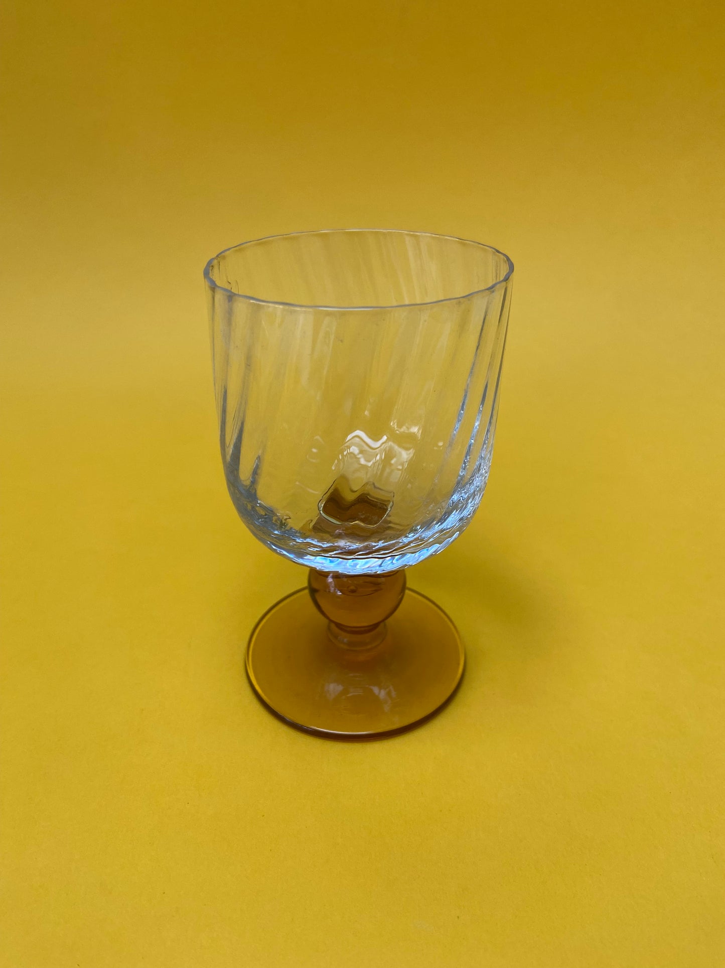 3 verres à digestif AMBRE/VERT