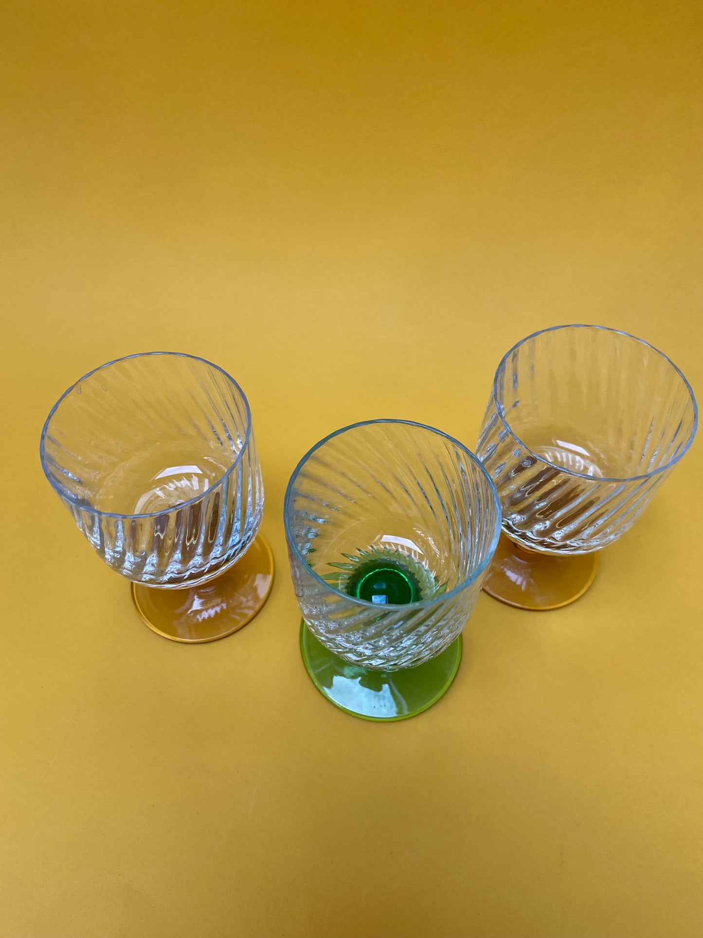 3 verres à digestif AMBRE/VERT