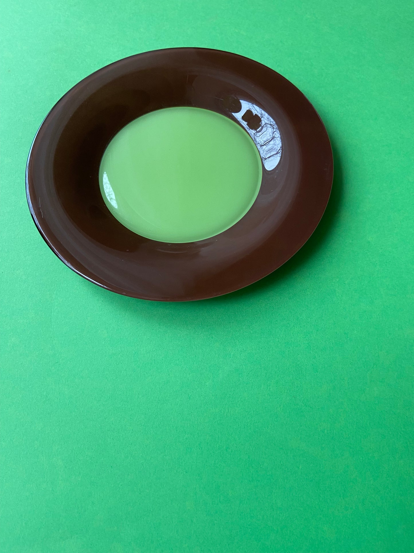 Assiette à dessert bi-goût CHOCOLAT/PISTACHE
