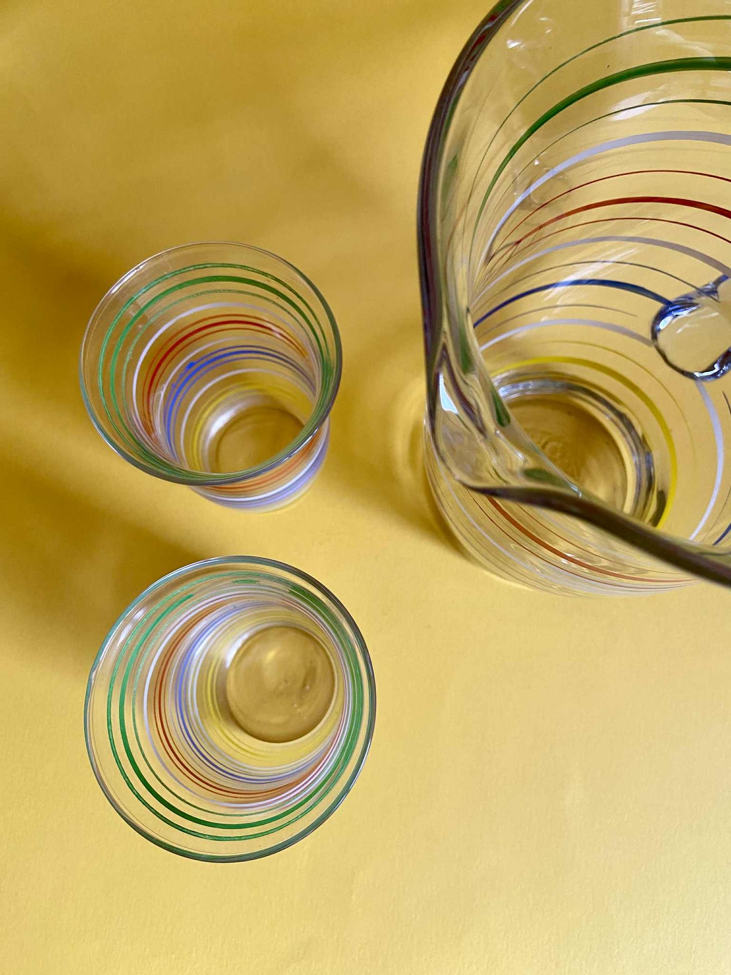 Ensemble carafe et verres assortis LIGNES COULEURS PRIMAIRES