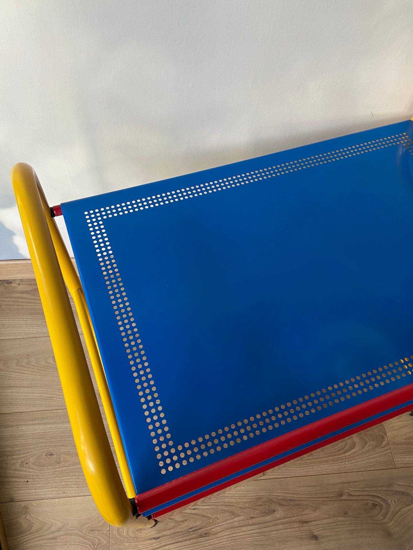 Bureau vintage COLORBLOCK années 80