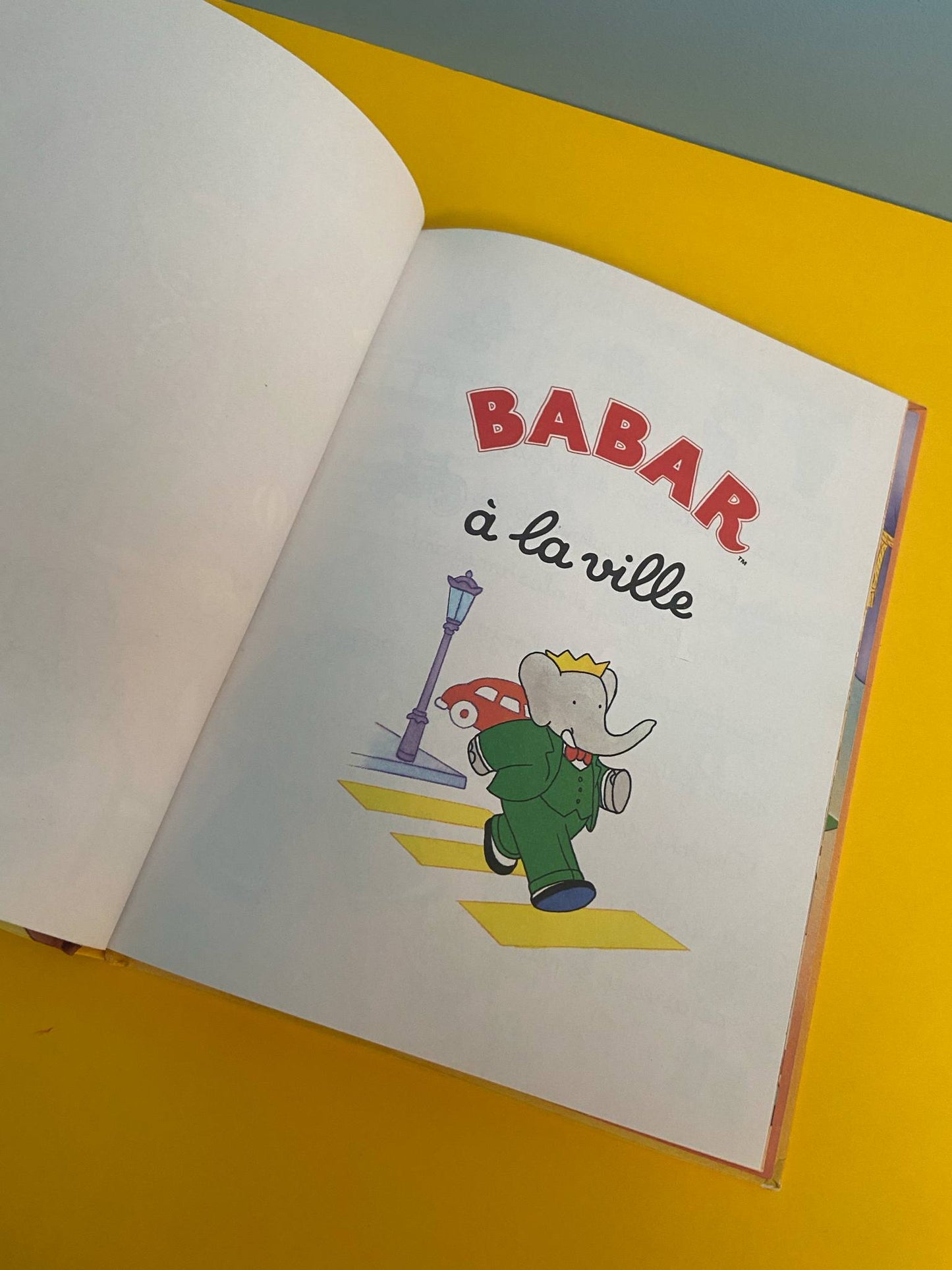 Livre BABAR et ses amis 1990