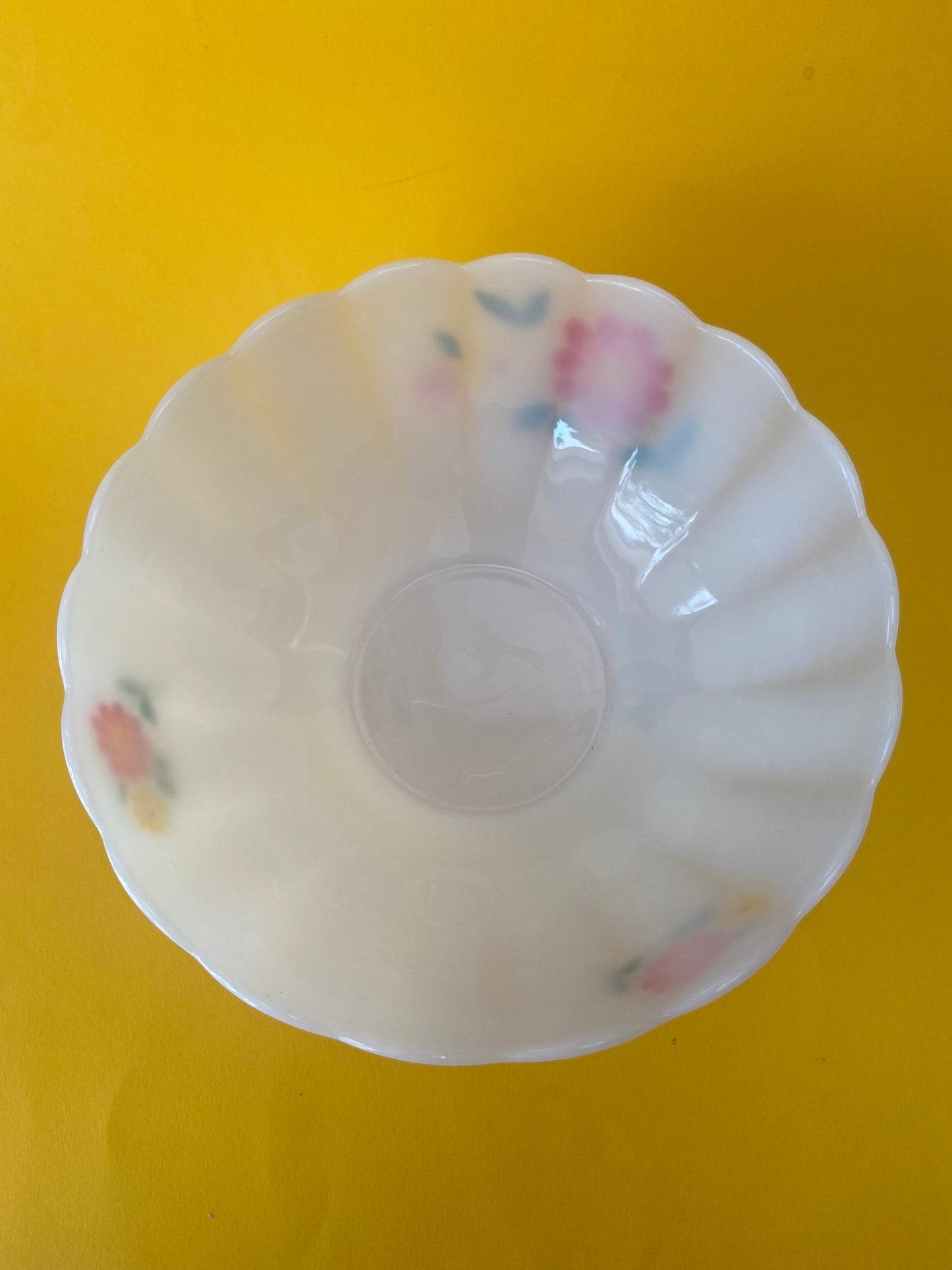 Saladier arcopal format moyen FLOWERS