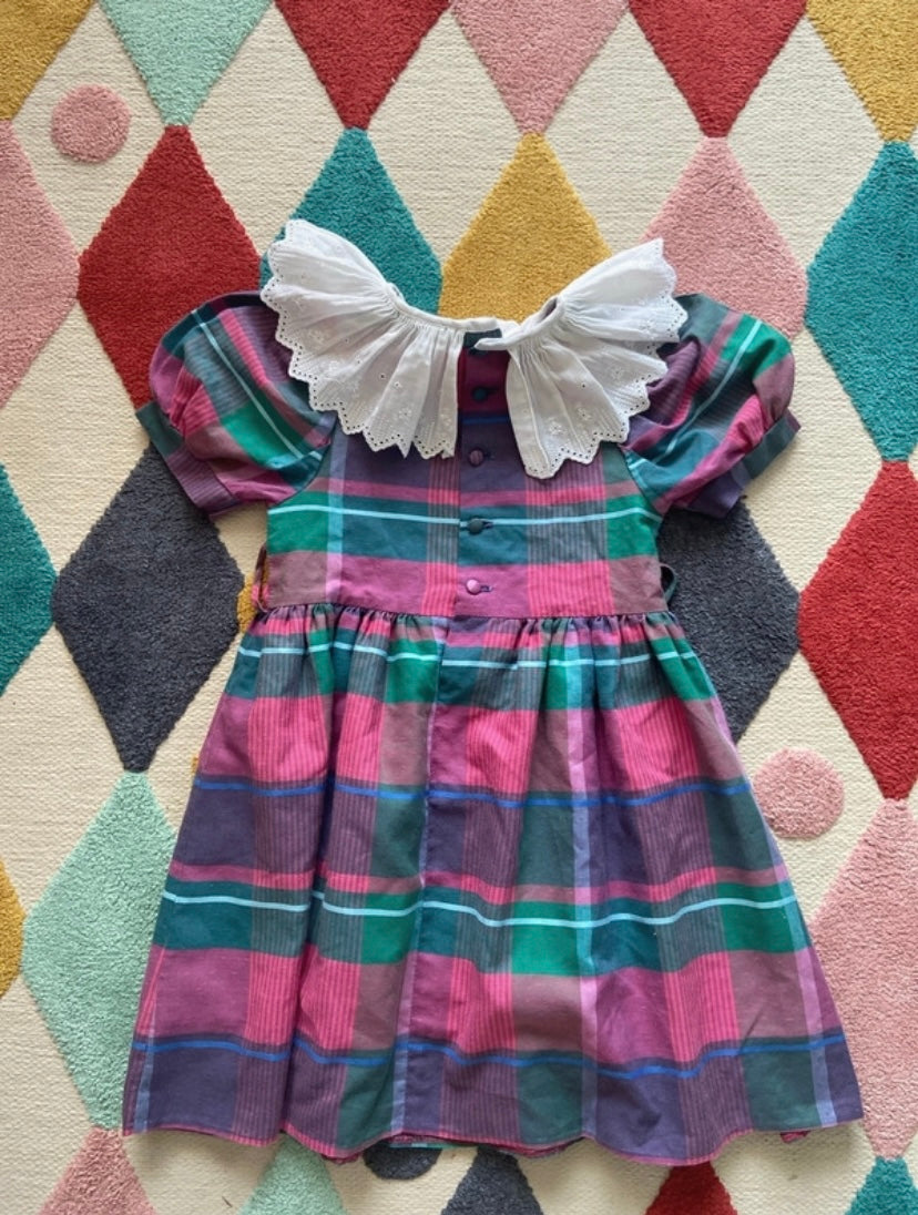 Robe vintage colerette brodée