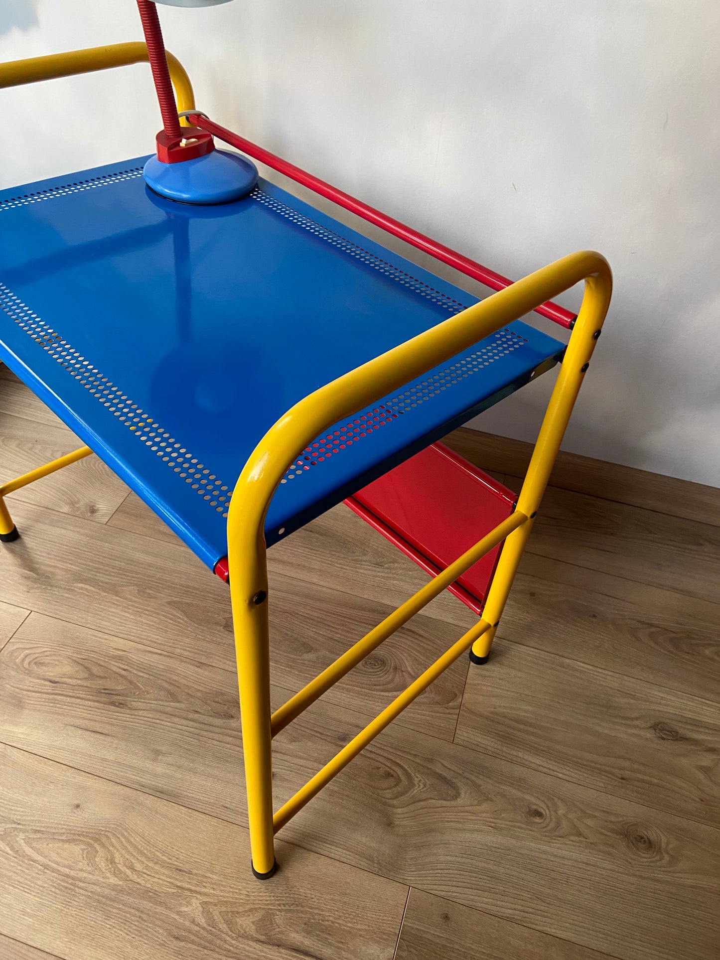 Bureau vintage COLORBLOCK années 80
