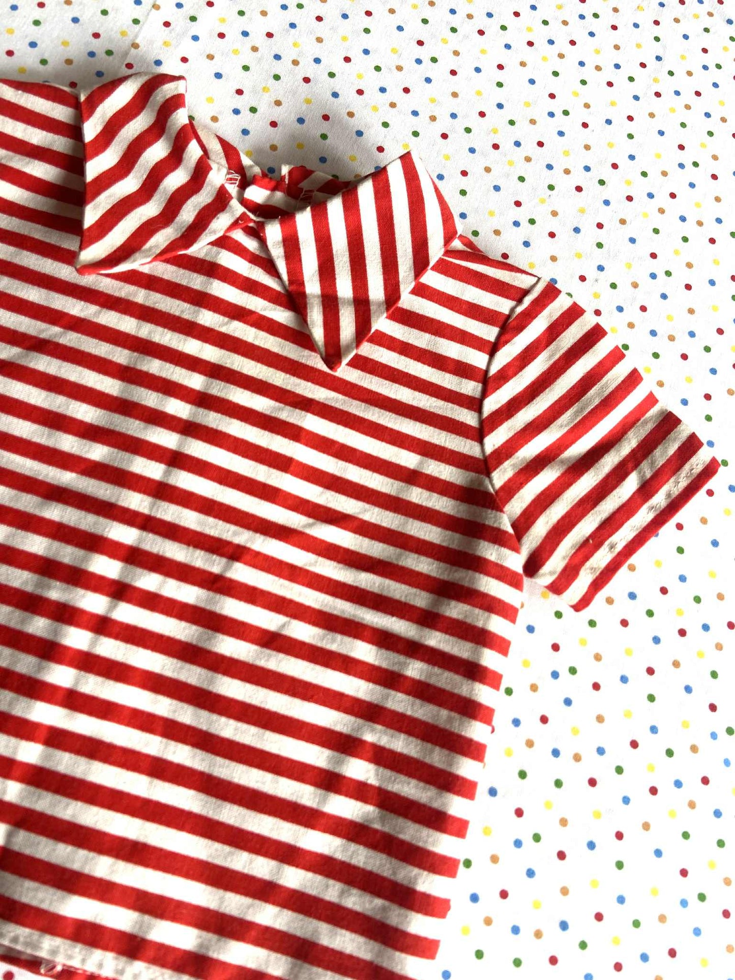 Haut vintage bebe col pointu RAYURES