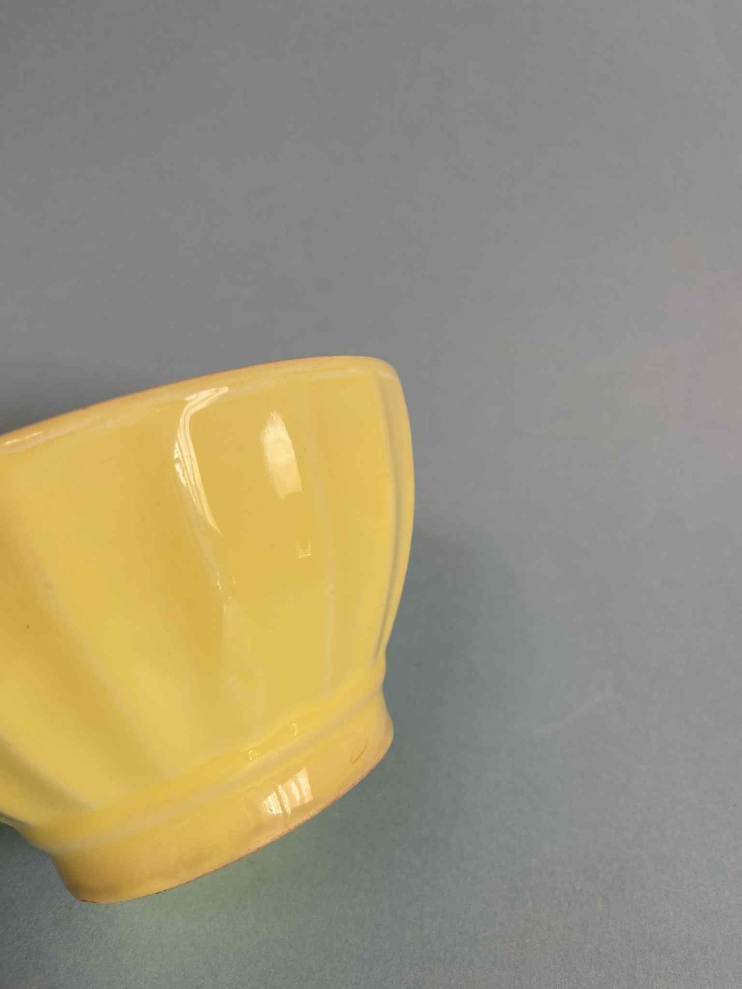 Bol céramique côtelé JAUNE BEURRE