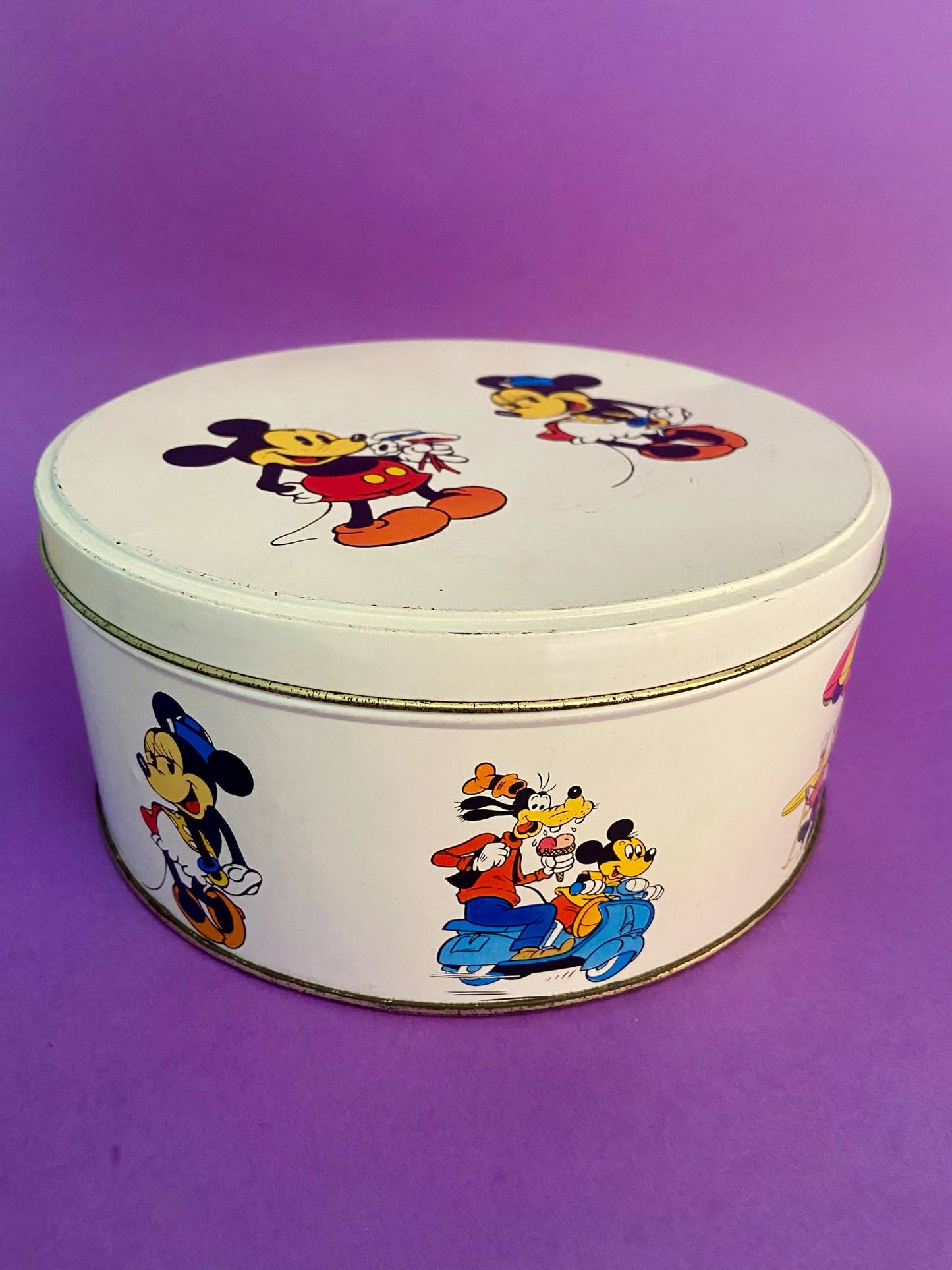 Boîte métal vintage MICKEY ET CIE