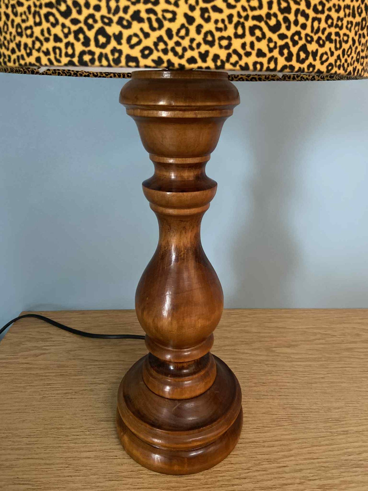 Lampe CHACH créa pied brut abat-jour LEOPARD