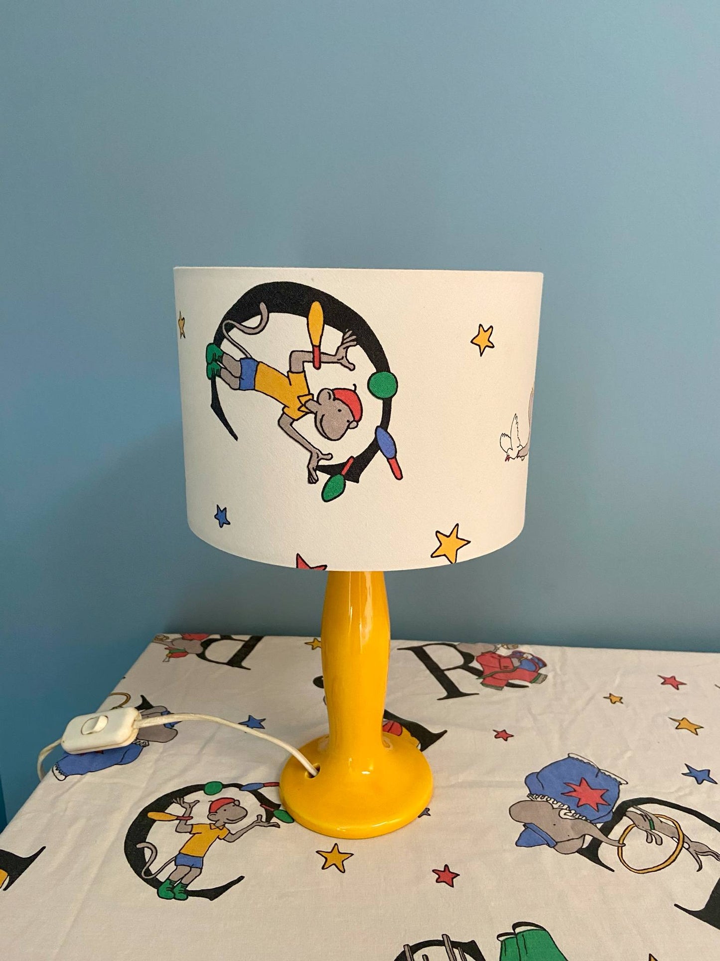Lampe créa CHACH pied céramique jaune abat-jour BABAR