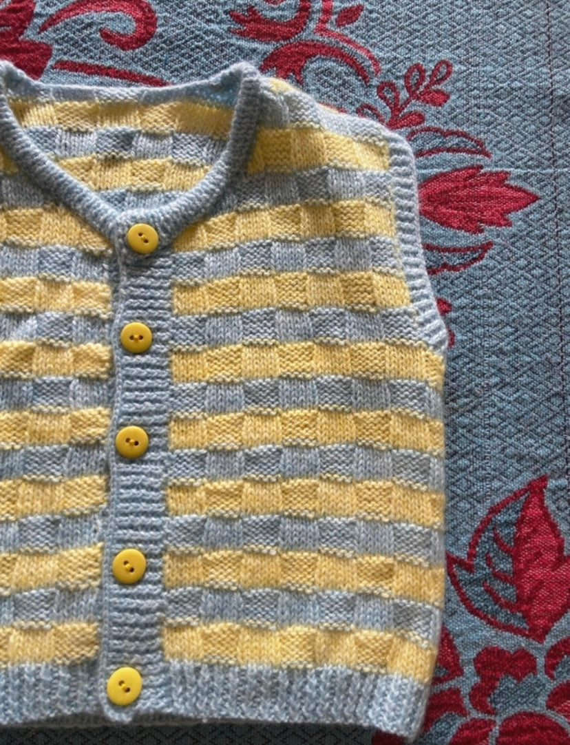 Gilet sans manches vintage rayures bleu ciel et jaune