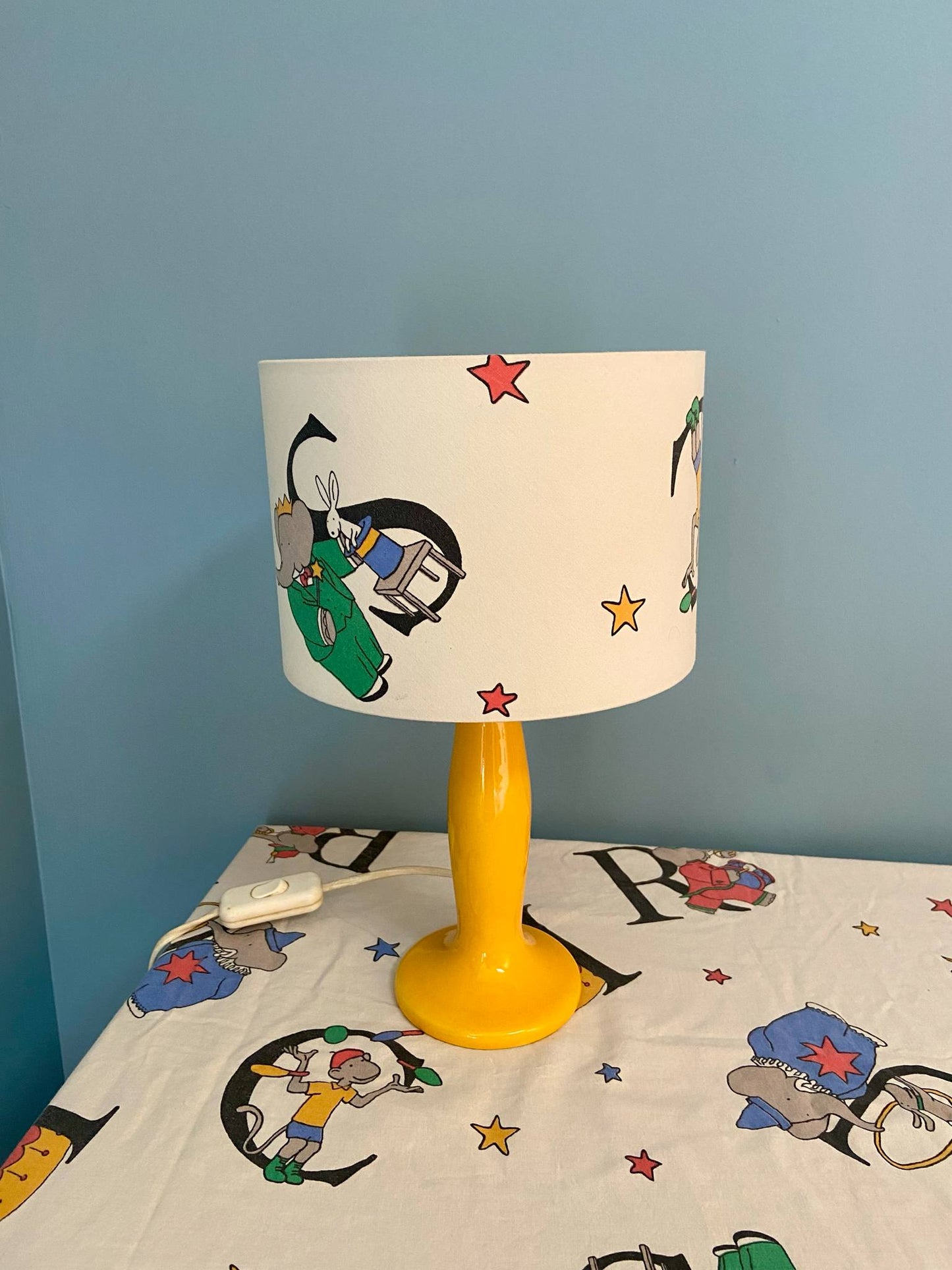 Lampe créa CHACH pied céramique jaune abat-jour BABAR