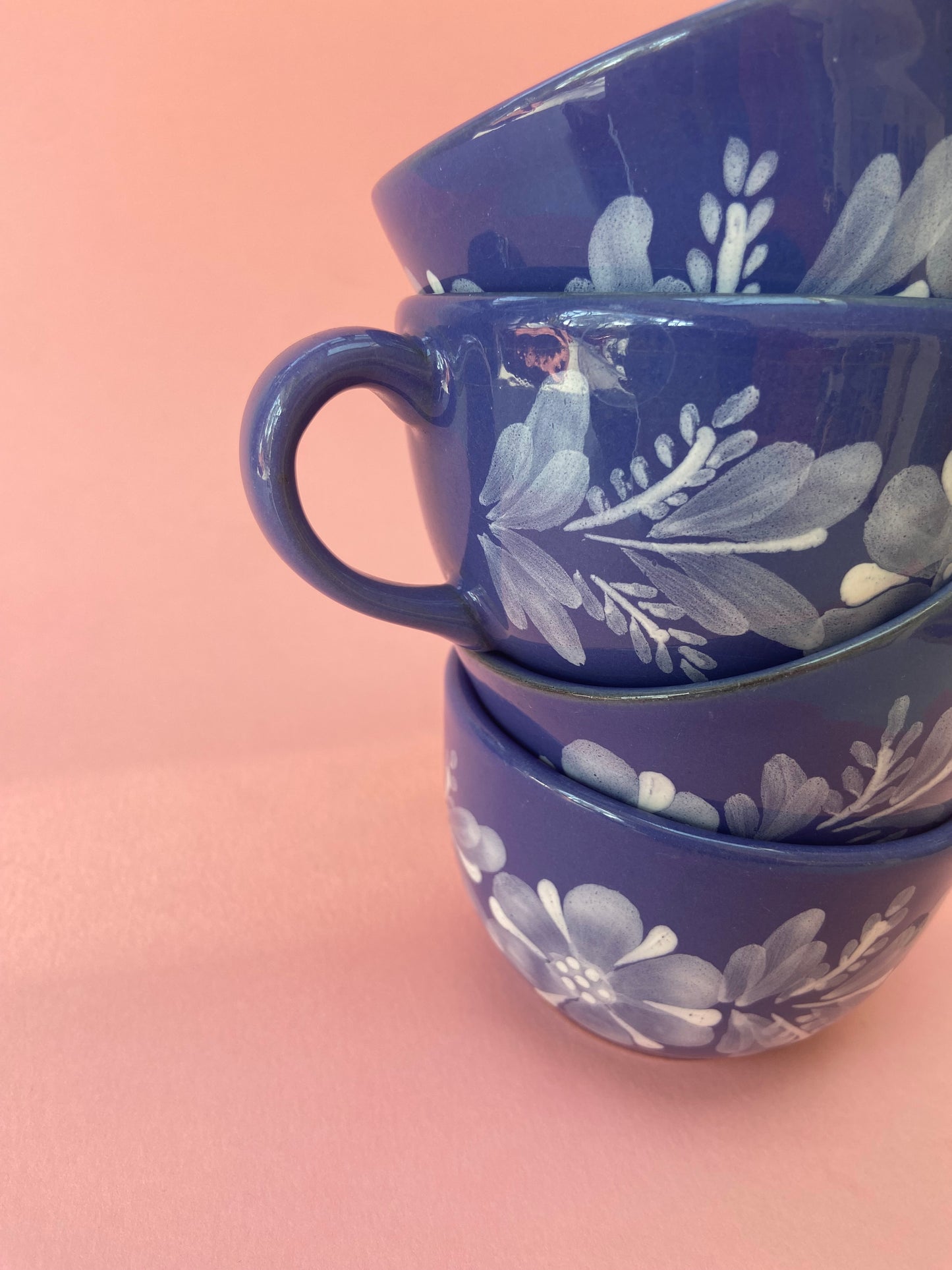 Tasse céramique bleu décor FLORAL peint