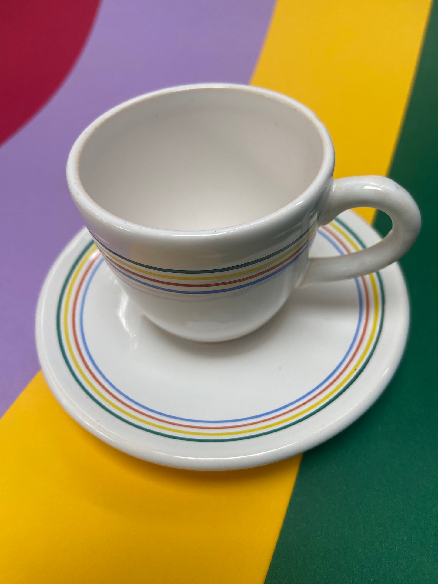 Tasse à expresso vintage Lignes couleurs primaires