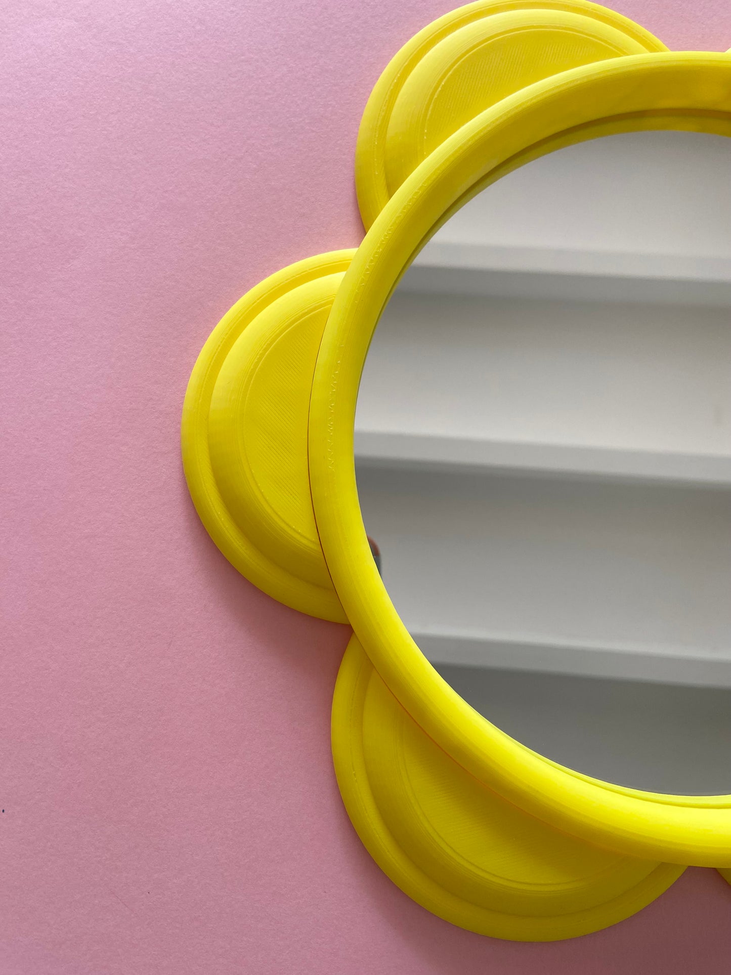 Miroir FLEUR 29cm JAUNE