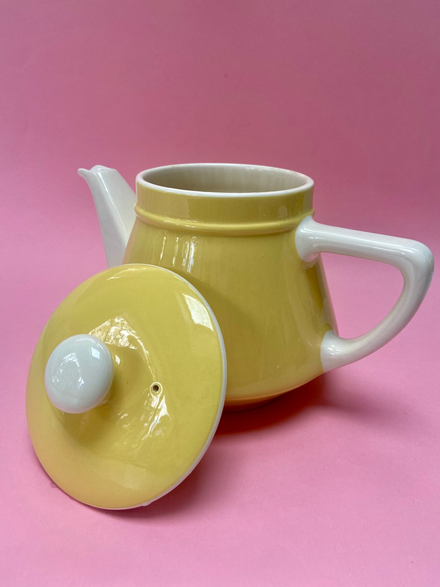 Théière ancienne VILLEROY&BOCH jaune