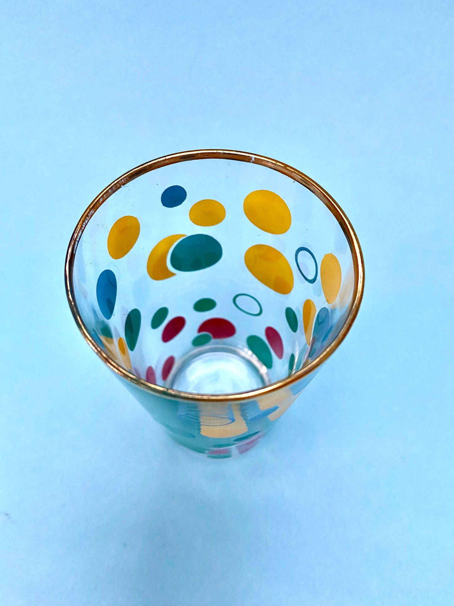 Verre à jus POP pois multicolores et dorure