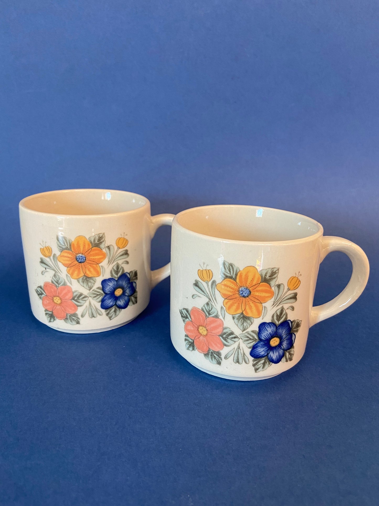 Tasse en Grès motif FLEURI