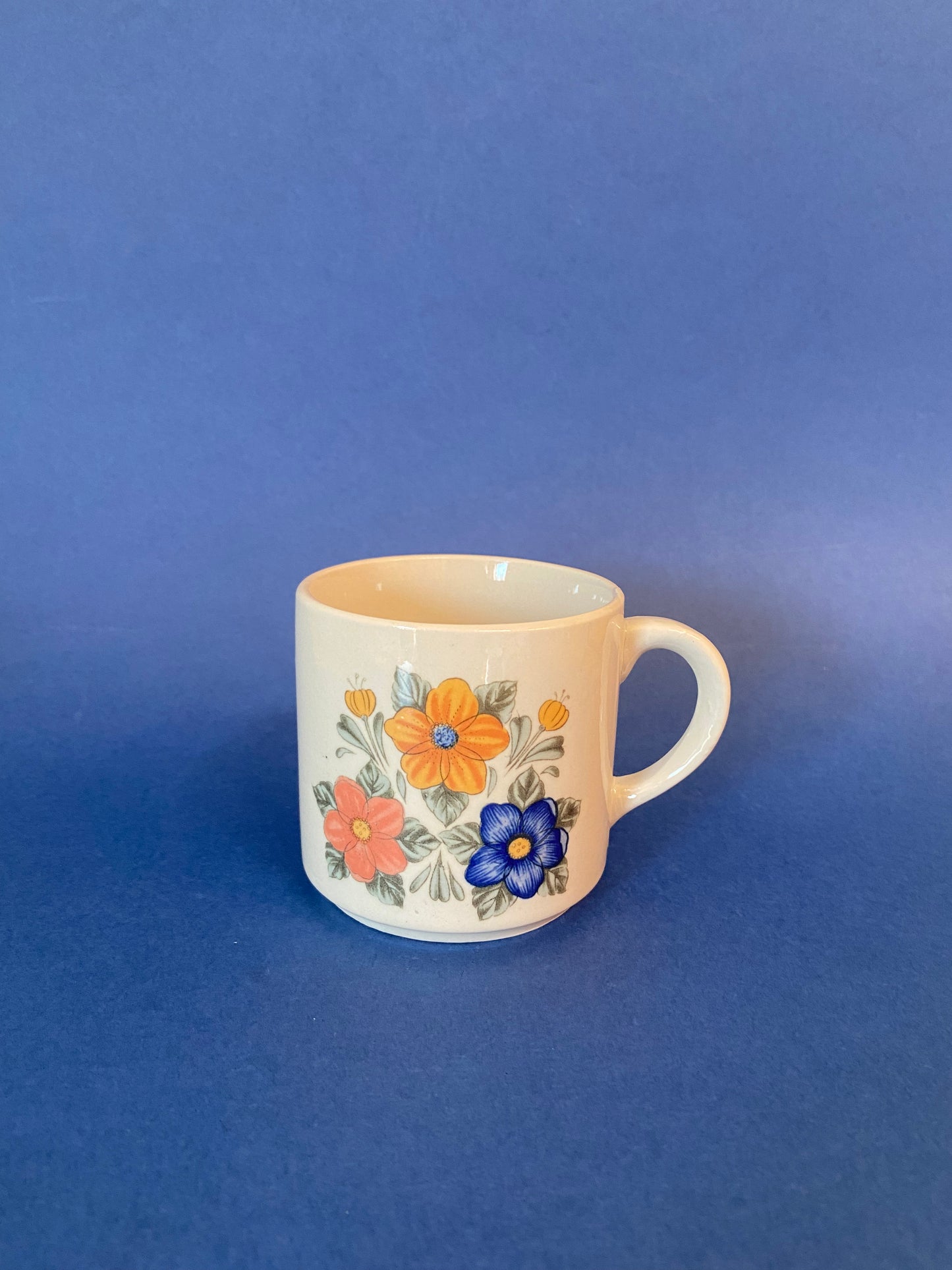 Tasse en Grès motif FLEURI