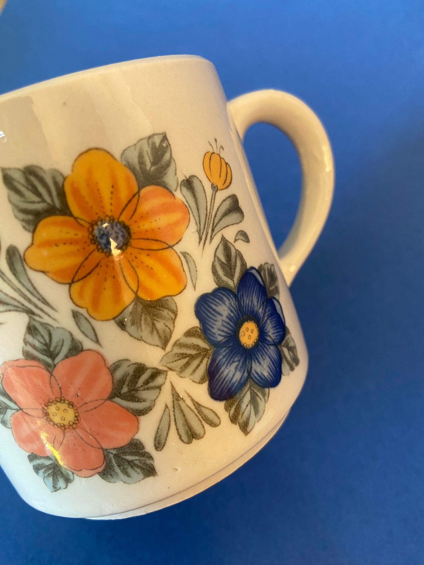 Tasse en Grès motif FLEURI