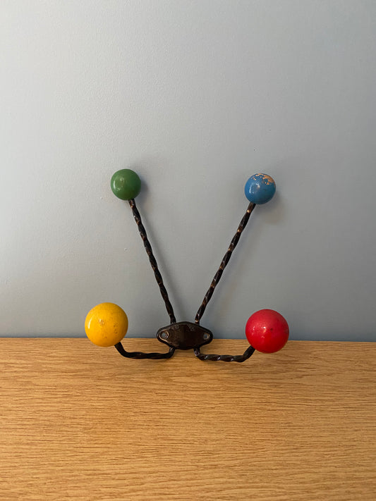 Patères vintage fer forgé 4 boules Colorées