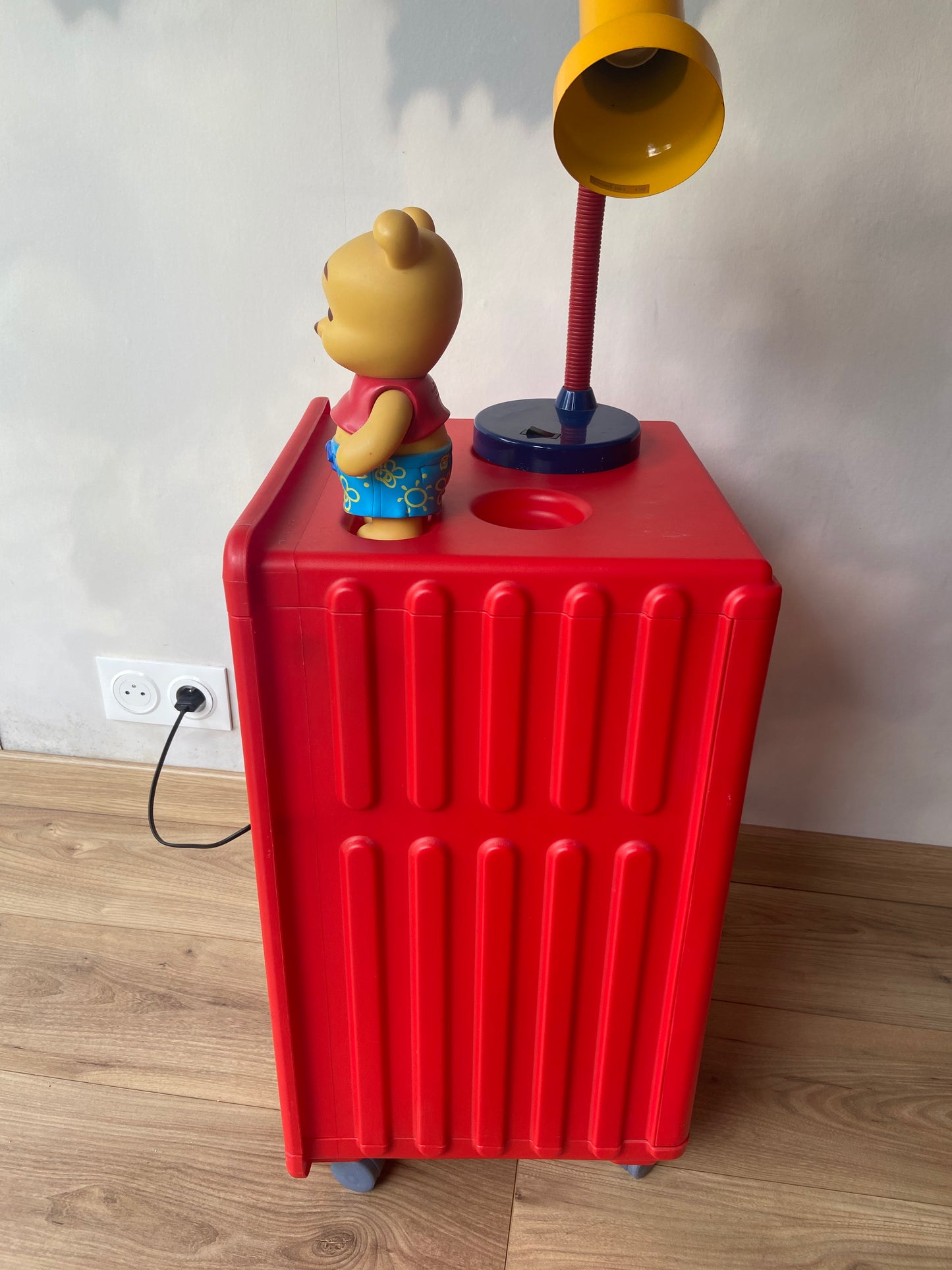 Petit meuble sur roulettes IKEA vintage