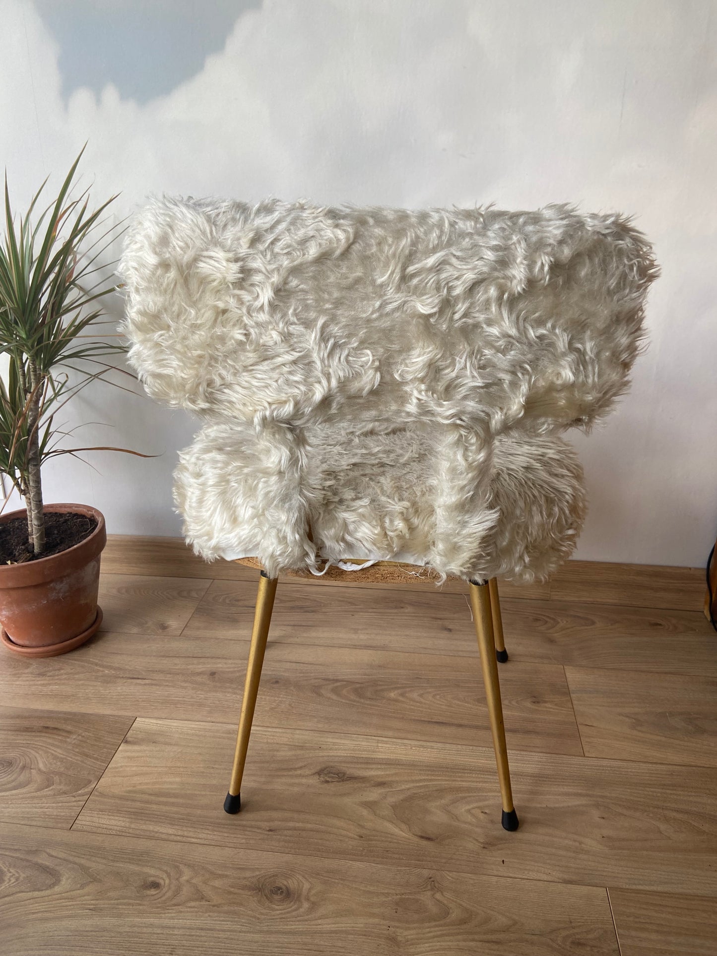Chaise moumoute vintage type PELFRAN