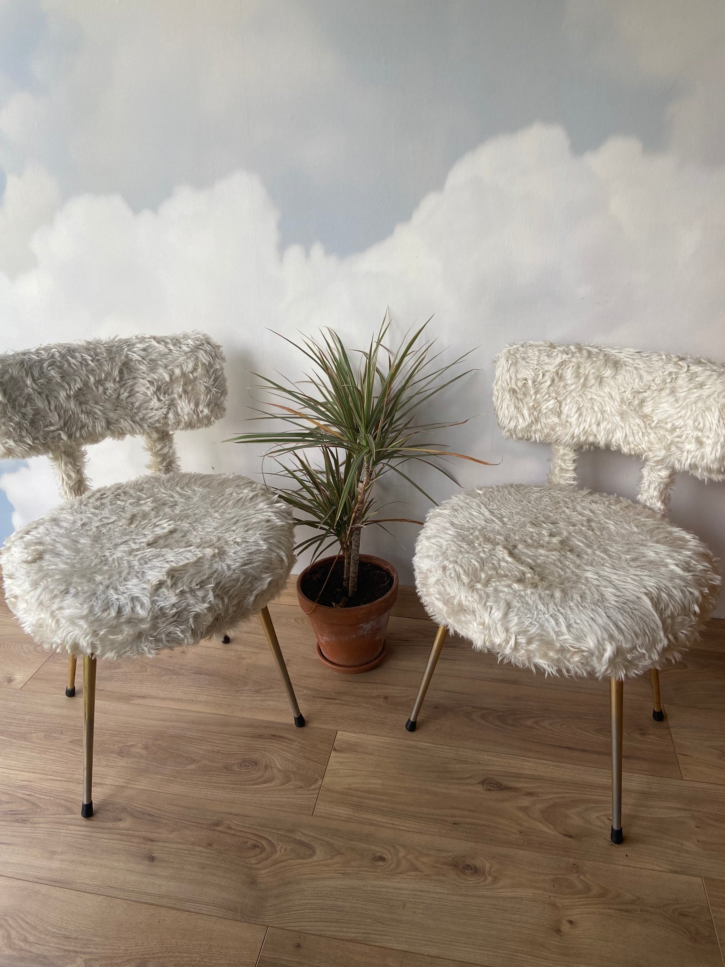 Chaise moumoute vintage type PELFRAN