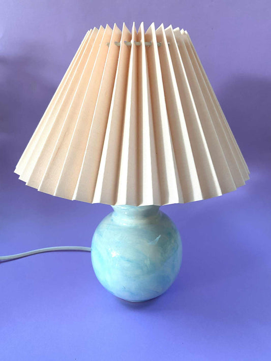 Lampe pied céramique marbré Bleu abat-jour plissé ROSE POUDRE