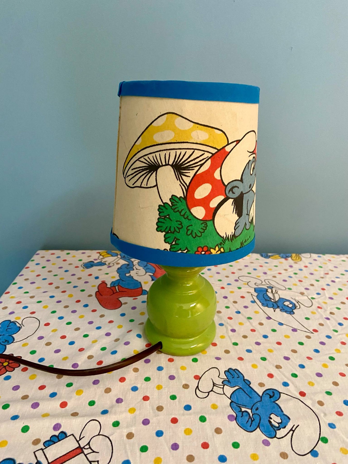 Bébé lampe Créa CHACH pied bois vert pomme abat-jour vintage SCHTROUMPS